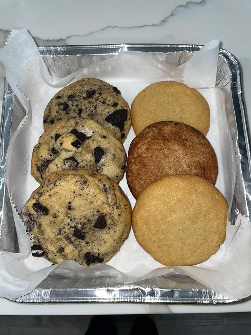 6 Count Of Cookies.